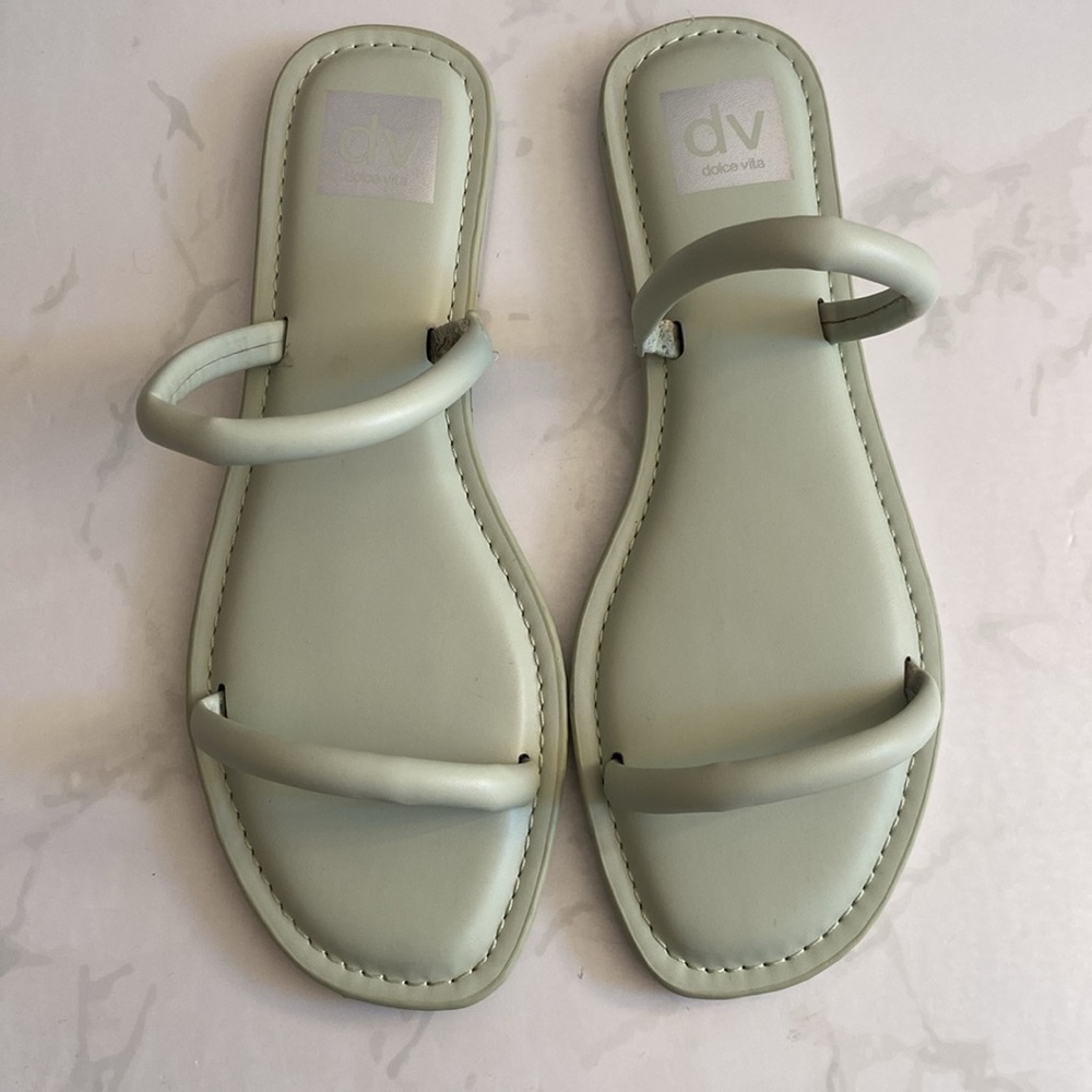 Dolce Vita DV Sage Green Jelly Sandals Double Strap Flat Minimalist Pistachio - Picture 2 of 6